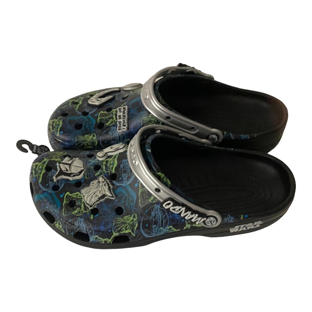 Crocs x Disney Star Wars Mandalorian Classic Grogu Clog w/ Jibbitz - Picture 4 of 4